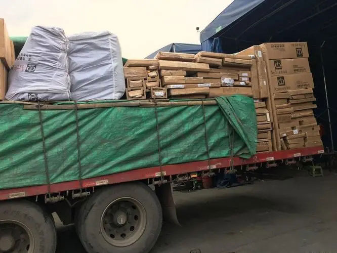 郊区家具托运